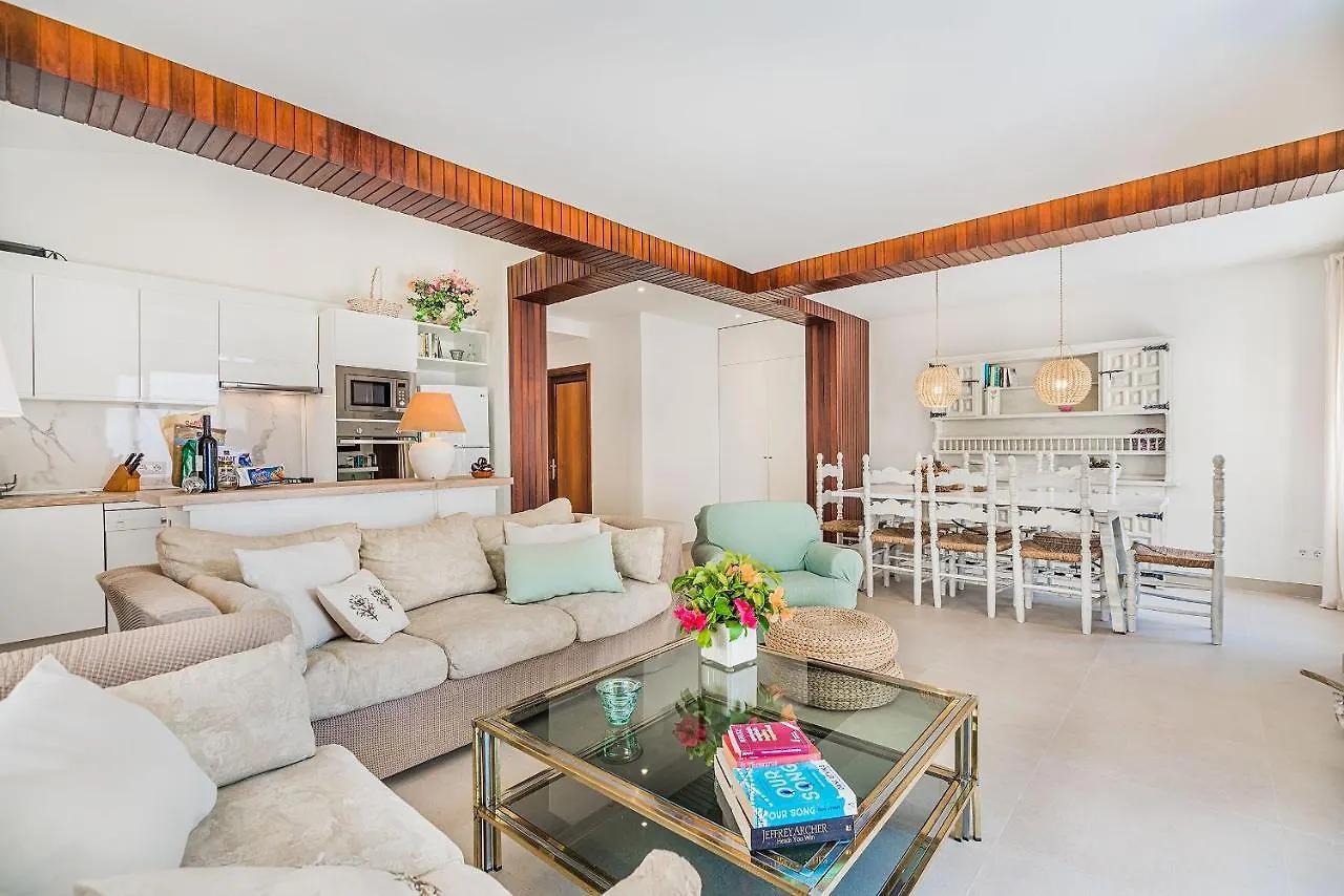 Villa Hibiscus Pollenca Spain